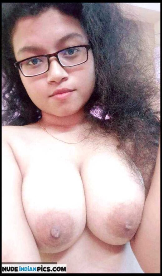 A Muslim Girl Flashing Her Big Breasts And Pussy Like A Porn Star95