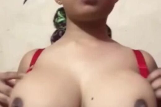 Indian Musali Bhabhi Ki Red Bra Aur Big Boobs Ki Nude Pics06