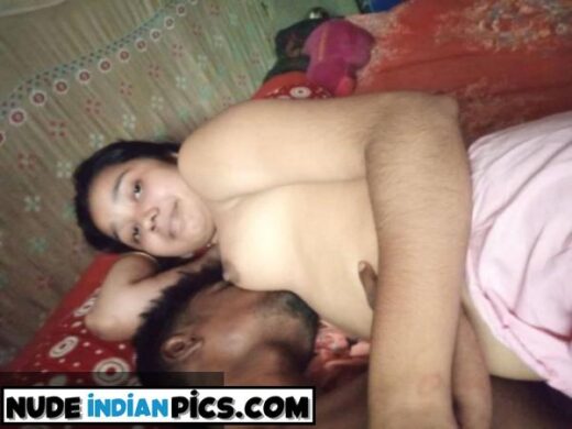 Indian Girl Tight Pussy