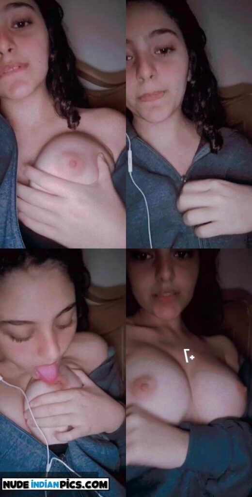 Indian Licking Pussy