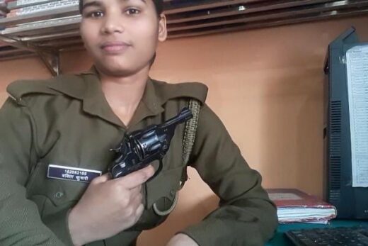 Indian Bhabhi In Amateur Boudoir Nude