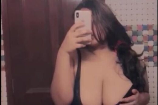 Ishita Maheshwari Desi Desi Aunty Naked Images