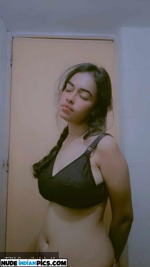 Kolkata Nangi Bristi Telugu Sex Photos