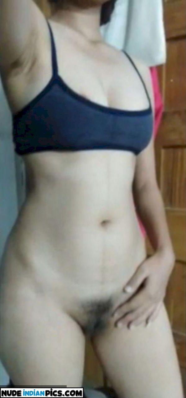 18 Desi Teen Ki Jawan Jawani Udaipur Ki Garam Ladki Ki Nude Selfies Hot Boobs Aur Nangi Pics Pic 4