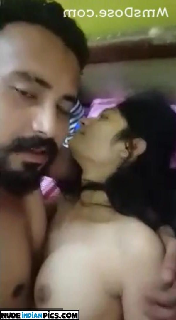 18 Hot Desi Boobs Nude Snapchat