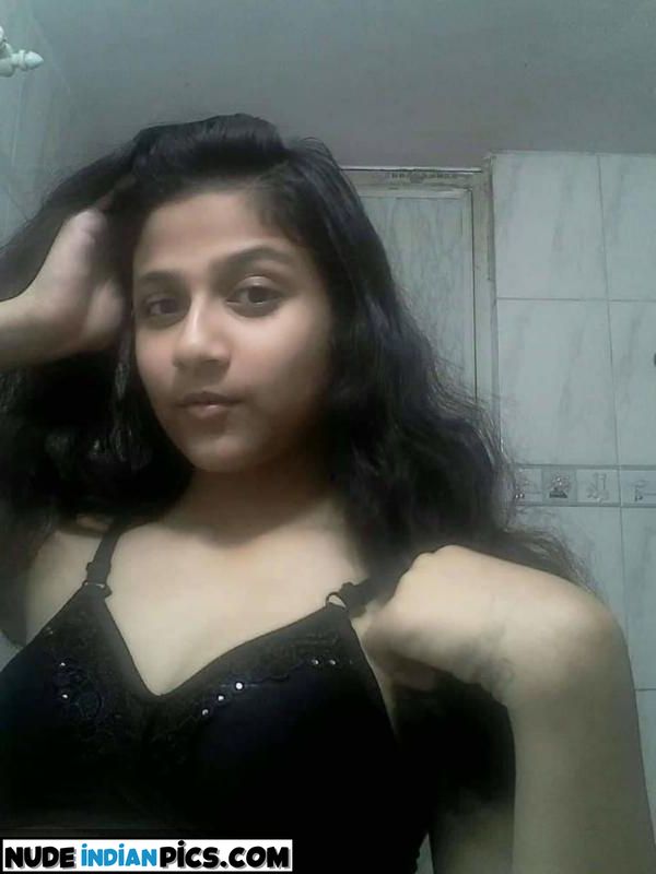 18 Marathi Desi Sexy Blowjob Pics