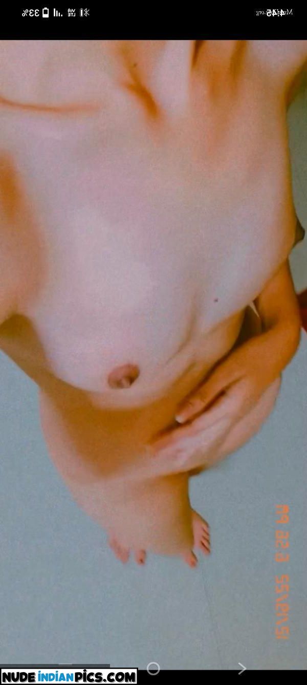 18 Patli Bharatiya Desi Aunty Nude Image