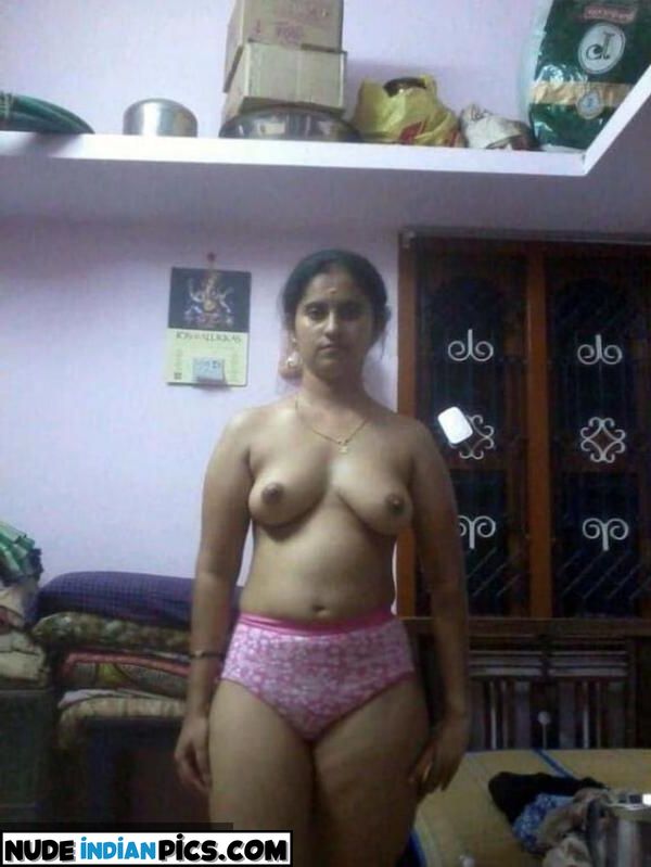 Aishwarya Kulkarni Nude Tit Pic Selfie
