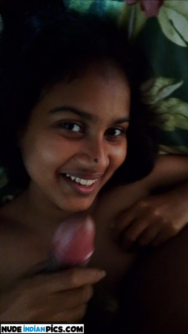 Bengali Babe Priyanka Hot And Sexy Pusy