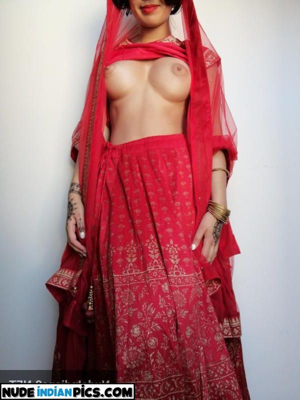 Big Boobs Indian Anjali Anand Nude