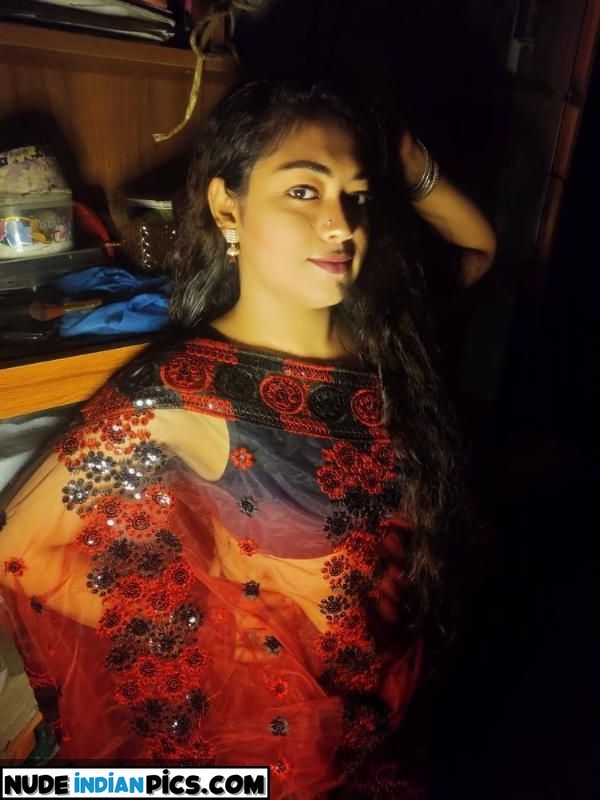 Big Buxom Bengali Indian Wife Naked