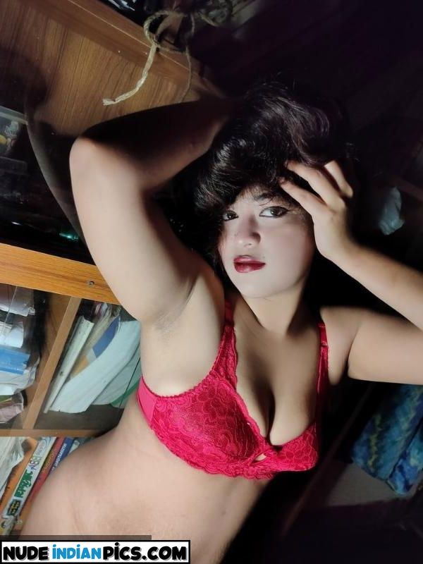 Big Buxom Bengali Village Nude Girl Pic
