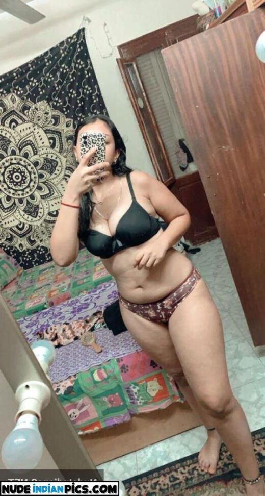 Big Tits Lahore Nude Sexy Women Selfies