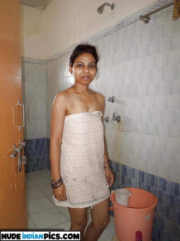 Bihari Babe Nalini Hot Naked Females