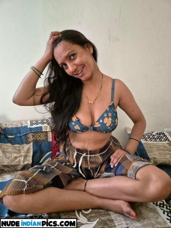 Bold Gujarati Bhabhi Aunty Sex Photos Hd