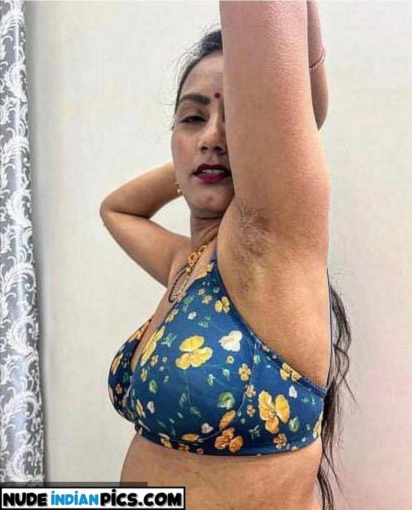 Bold Gujarati Bhabhi Porn Photos Of Wife