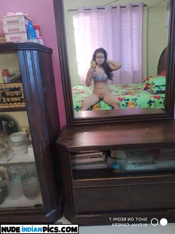 Bold Muslim Babe Women Leaked Nudes