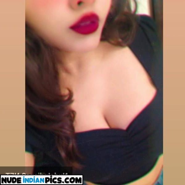 Busty Desi Full Big Nipple Wife