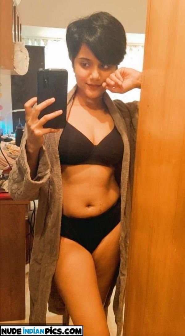 Choti Baal Wali Mumbai Ki Baby Doll Ki Nude Selfies Leak Desi Gf Ki Chudasi Pics Pic 6