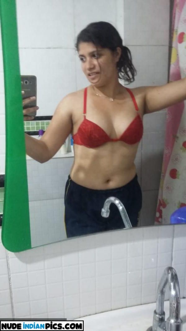 Deshi Ladki Riya Anal Sex Bhabhi