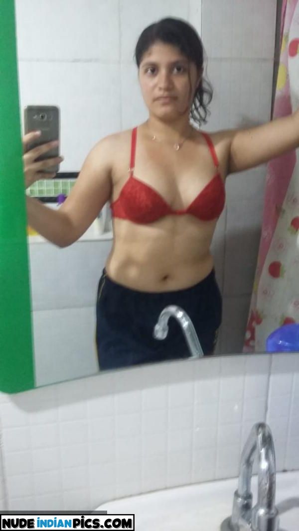 Deshi Ladki Riya Sunny Leone Pron Picture