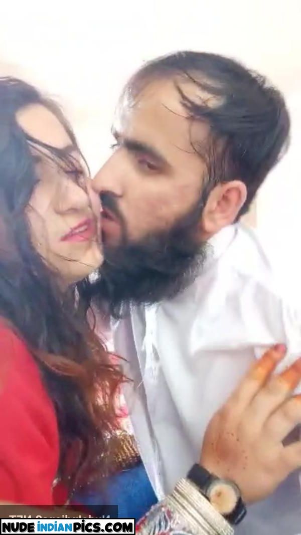 Desi Muslim Aunty Beautiful Naked Women Free Pictures