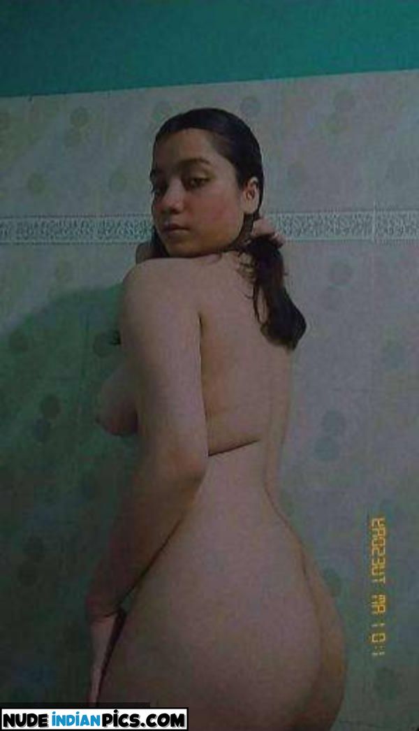 Desi Muslim Khulke Apni Chudai Dikhane Wali Aaliya Moti Gooliyan Aur Bade Boobs Ki Selfies Pic 5