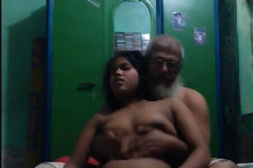 Desi Muslim Ladki Ka Ghar Mein Sexy Romance Dusky Figure Ki Chudai Ke Pics Pic 0
