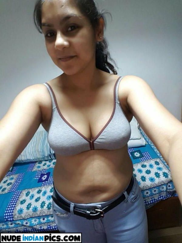Desi Papas Secret My Nude Selfie