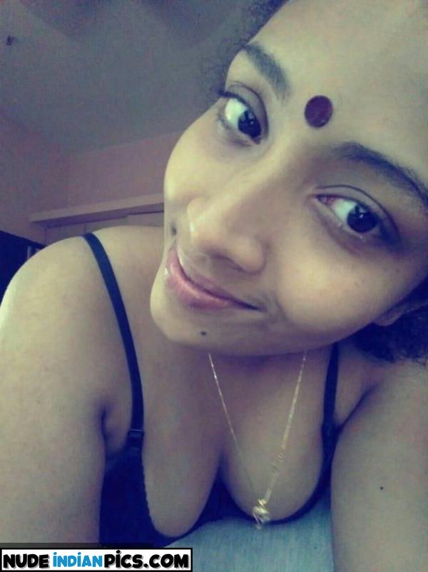 Desi Papas Secret Nude Pakistani Pics