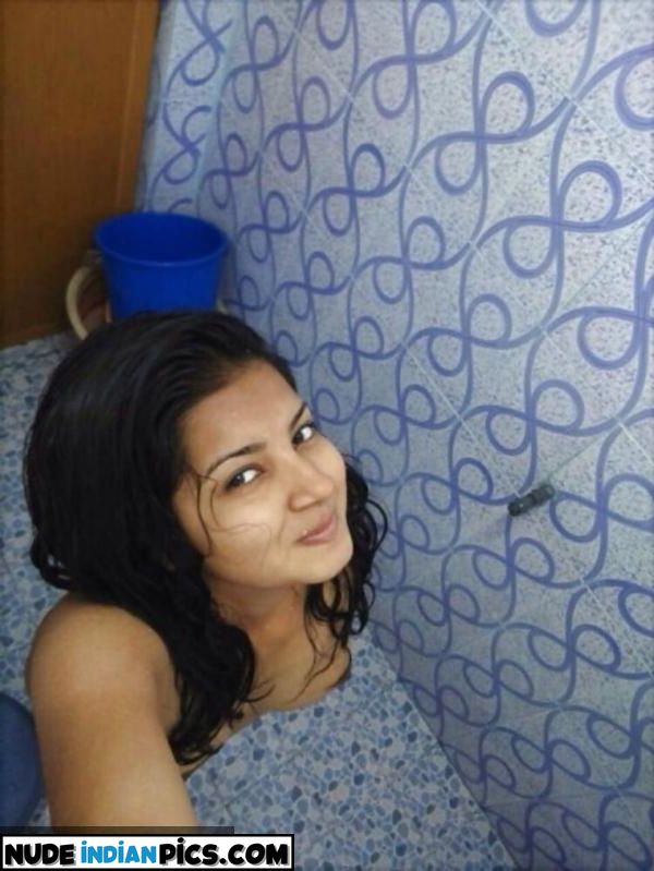 Desi Papas Secret Real Nude Photos