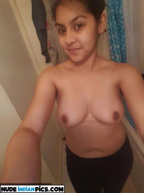 Desi Papas Secret Sexy Housewife Images