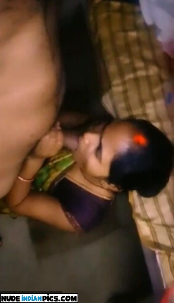 Devar Bhabhi Ki Jawani Lonely Bhabhi Ko Devarji Ne Choda Dekhiye In Sexy Photos Mein Pic 20