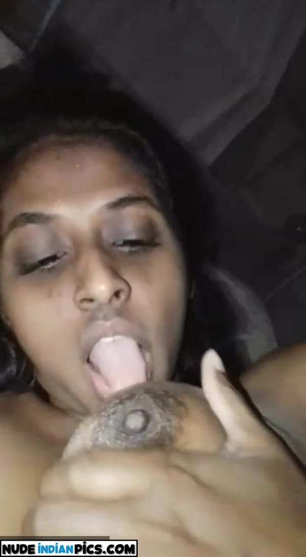 Dusky Malayali Girlfriend Indian Girls Nude Selfie Pics