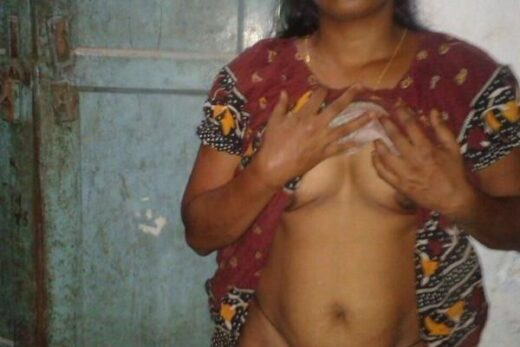 Ek Dusky Tamil Bhabhi Ki Suhani Kahaani Uski Sajaavati Striptease Pehle Se Pyaar Ke Pehle Jab Unhone Aapke Liye Ek Ajeeb Si Rangbhumi Ki Dikhayi Dii Pic 0