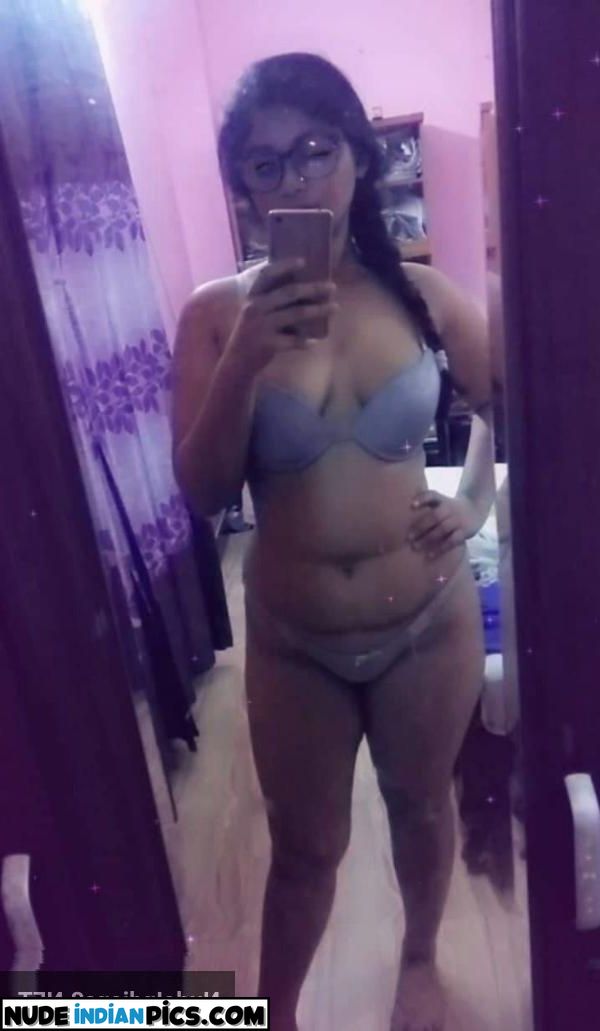 Famous Bangali Chubbili Fake Tit Selfie