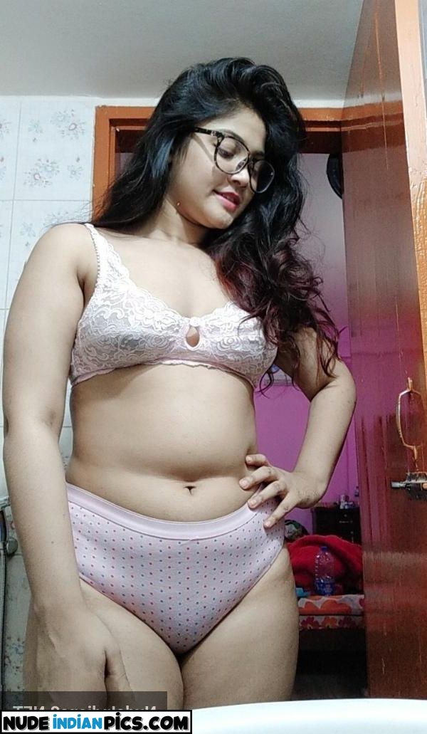 Famous Bangali Chubbili Pussey Photes