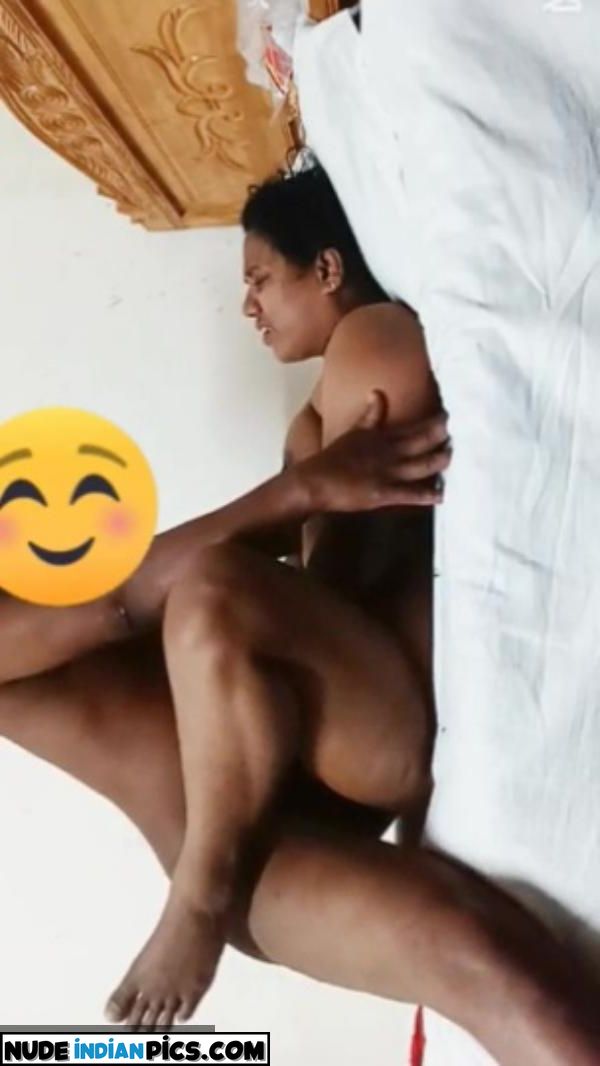 Horny Bengali Boudi Indian Pussy Pic