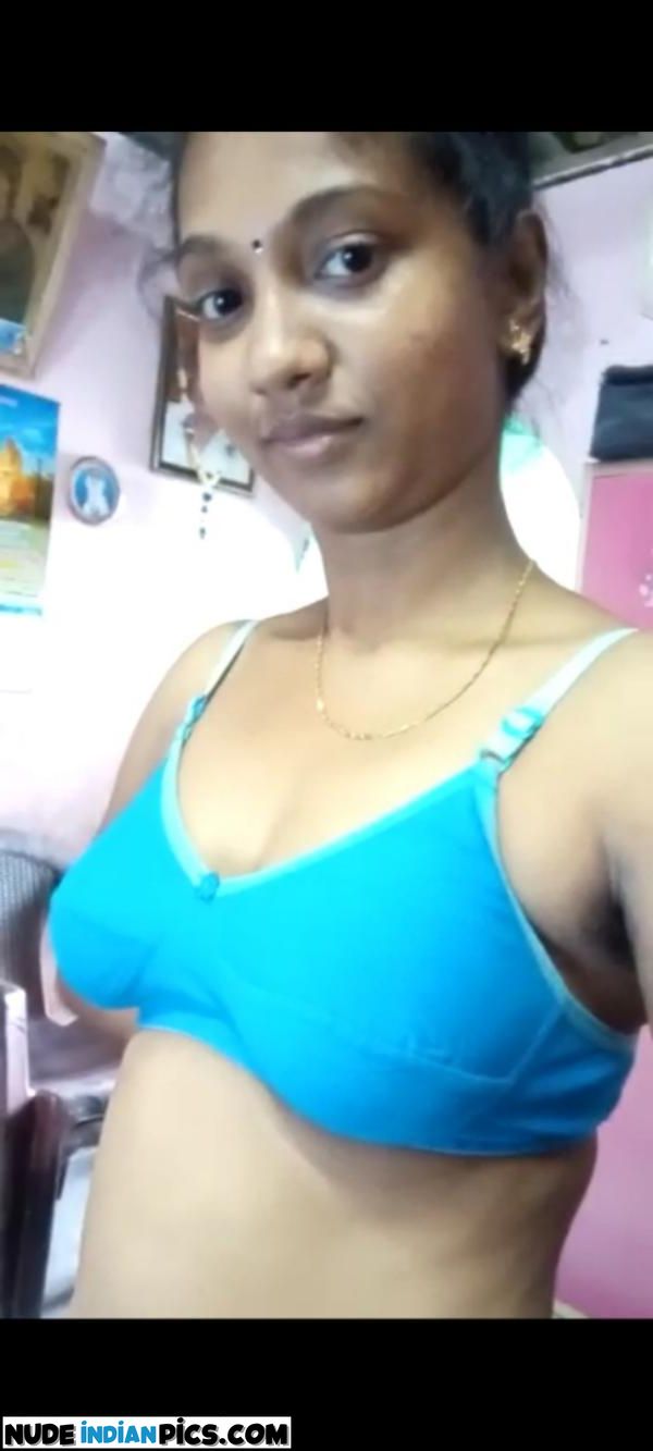 Horny Tamil Babe Indian Bhabhi Ki Nangi Photos