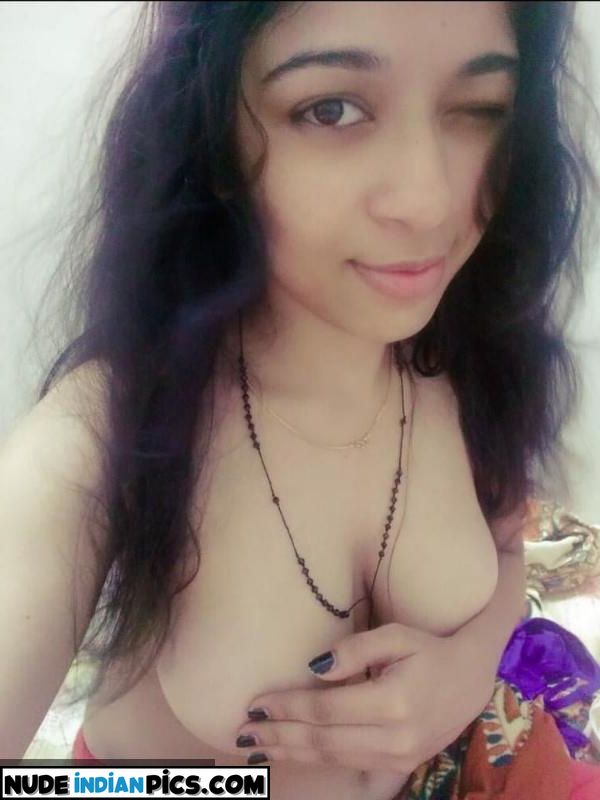 Indian Babe Swetaa Hot Bubble Butt Porn