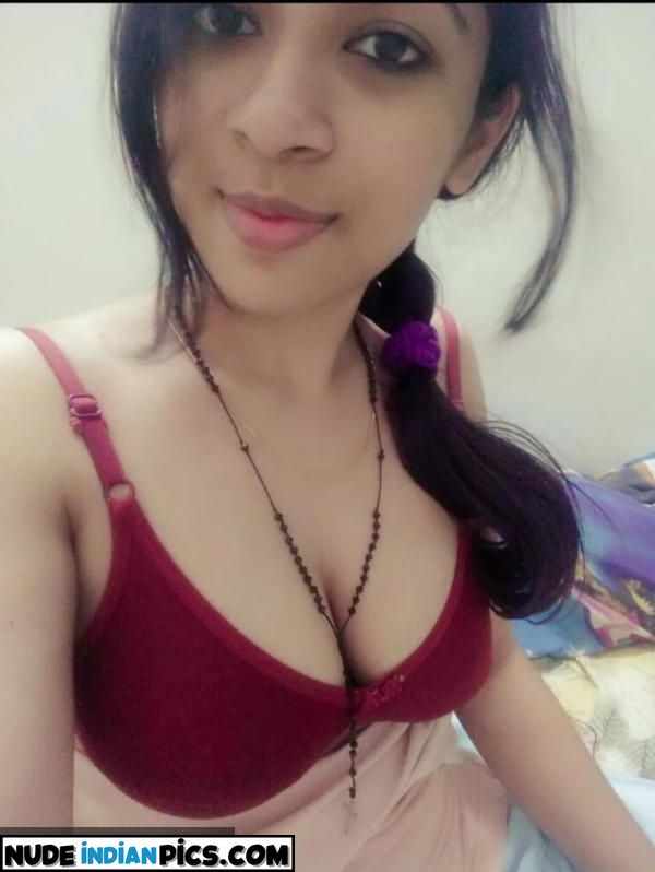 Indian Babe Swetaa Nude Selfpic