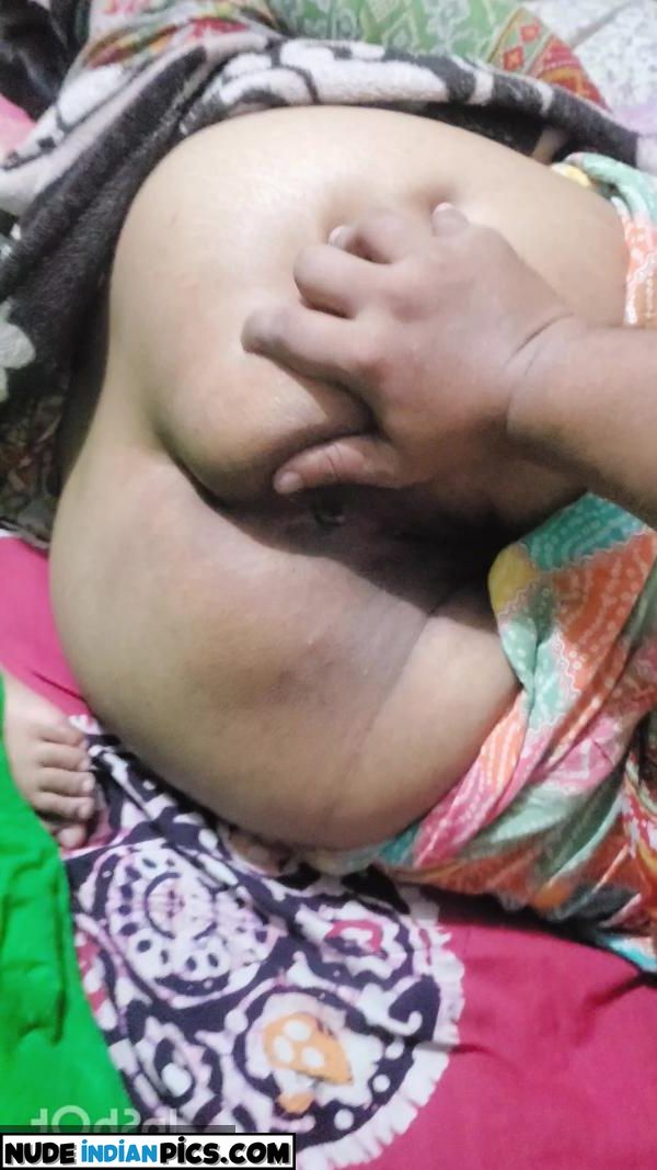 Indian Muslim Begum College Leaked Nudes