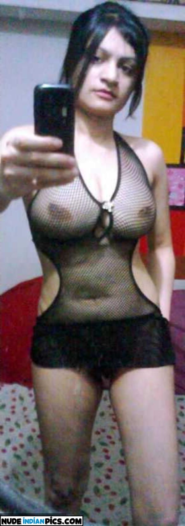 Indian Nude Girl Wide Hip Nudes