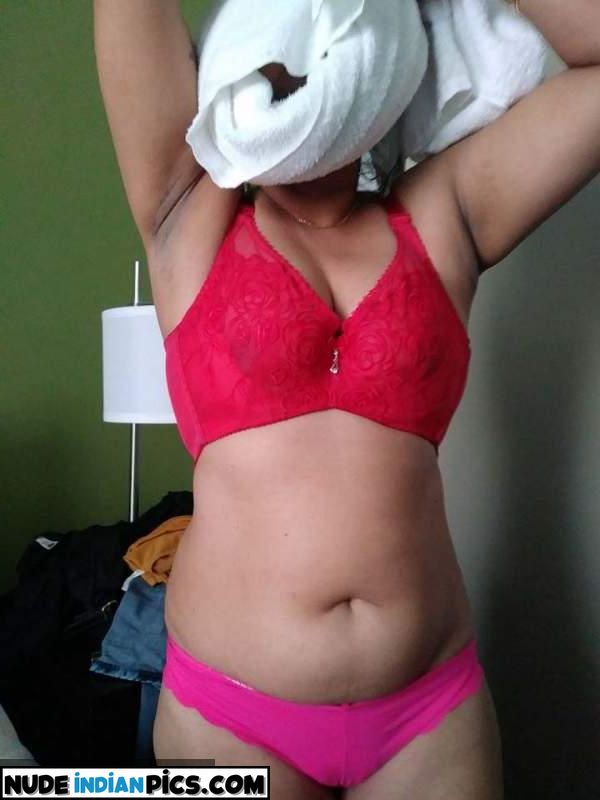 Indian Nude Masi Big Vegina Image