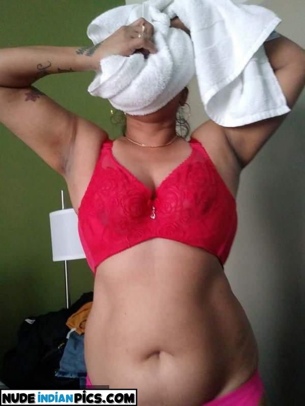 Indian Nude Masi Family Anal Sex
