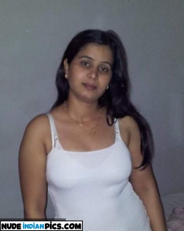 Kerala Ki Jawan Perfect Body Nude Selfie
