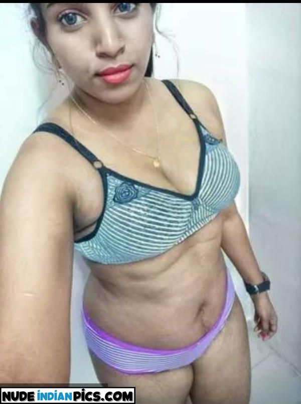 Kochi Ki Rani Village Nude Photo