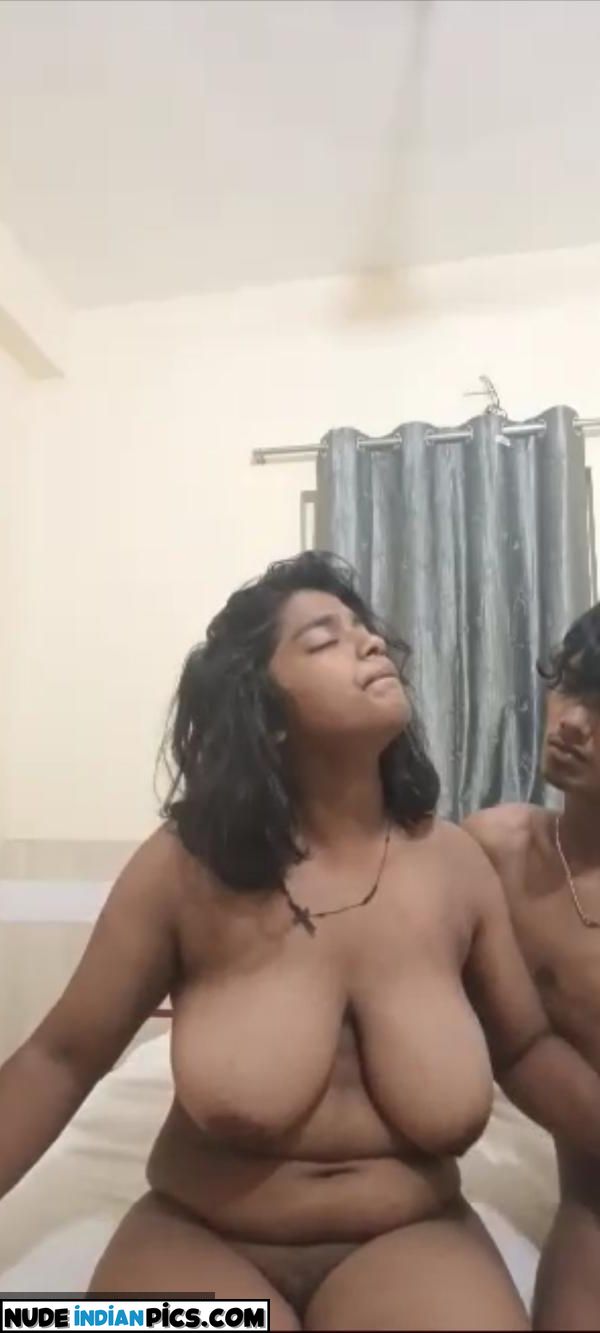 Mumbai Mulgi Diya Indian College Girls Nude Videos