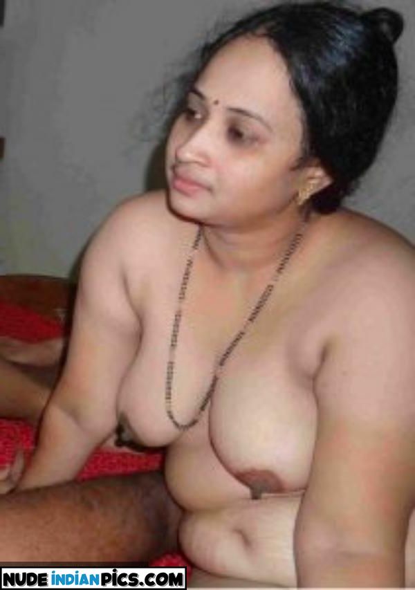Naya Vivahit Nangi Kanu Priya Hot
