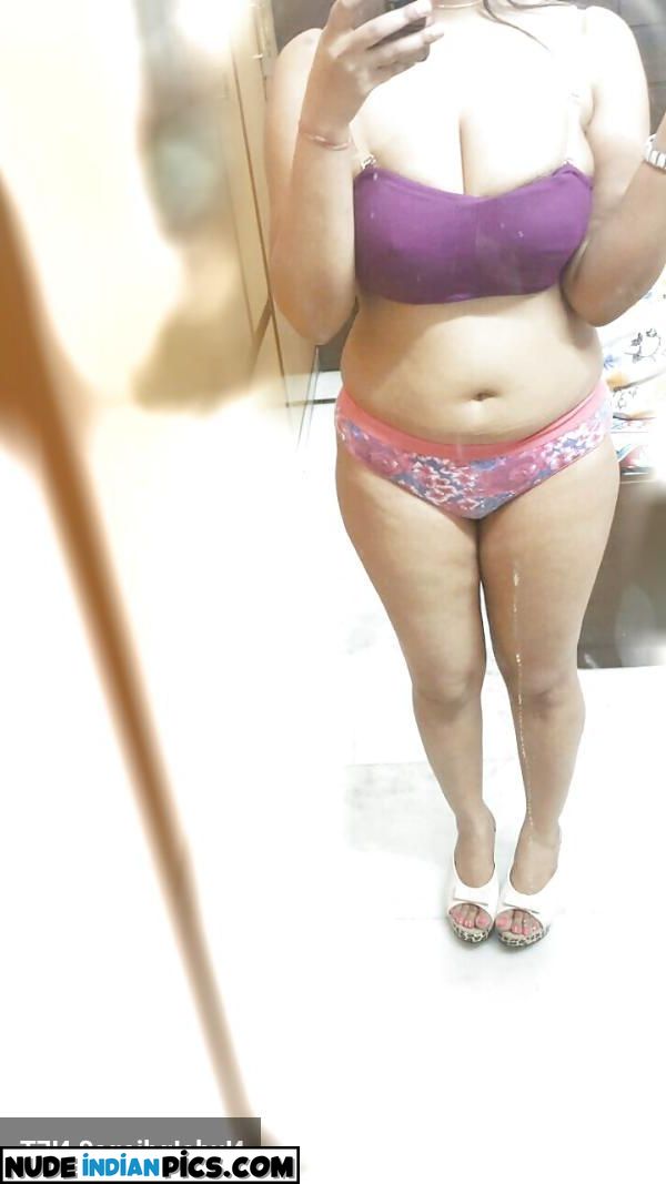New Delhi Nude Indian Naked Porn Pics